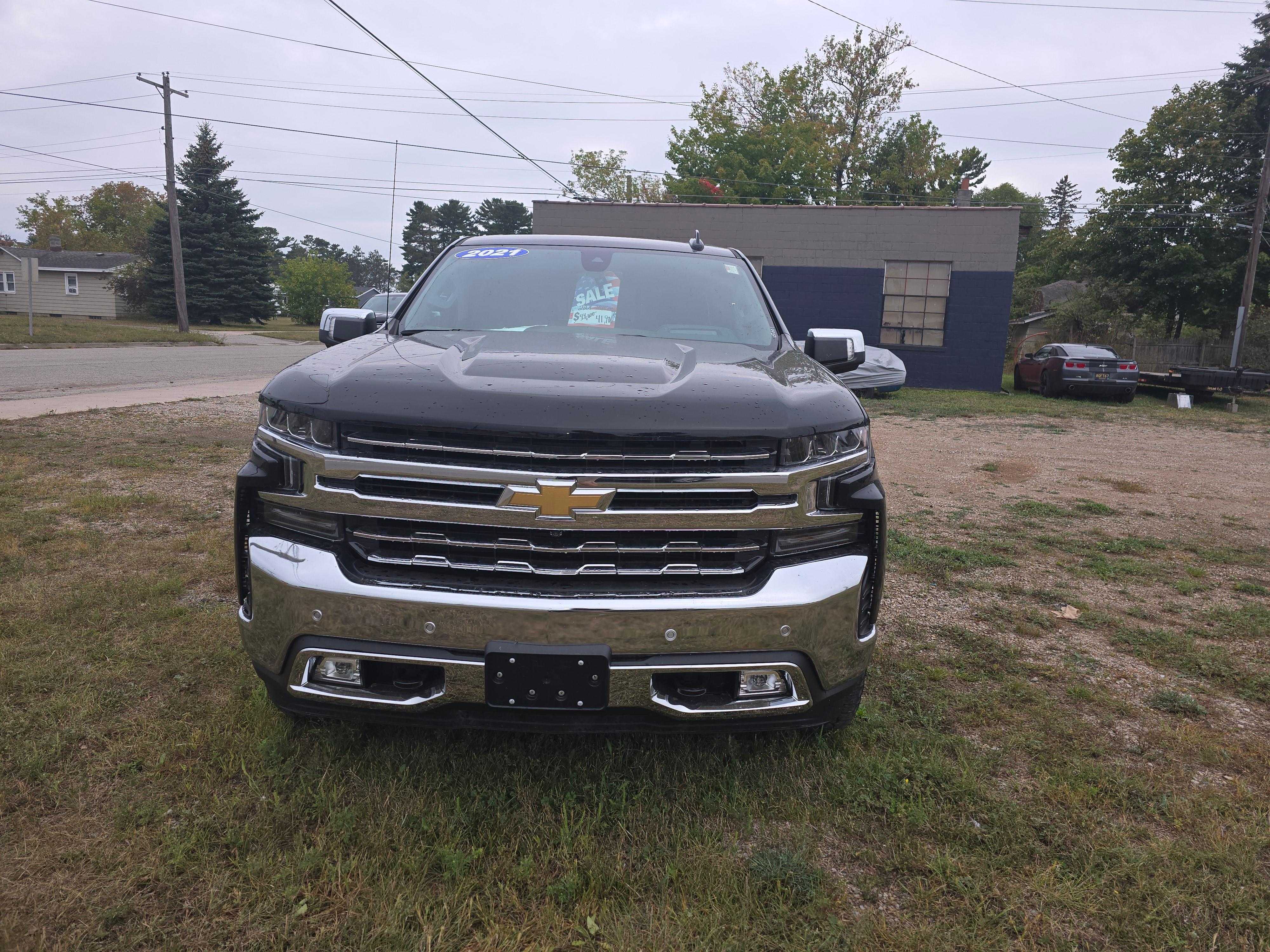 Chevrolet Silverado 1500 Crew Cab Image 27