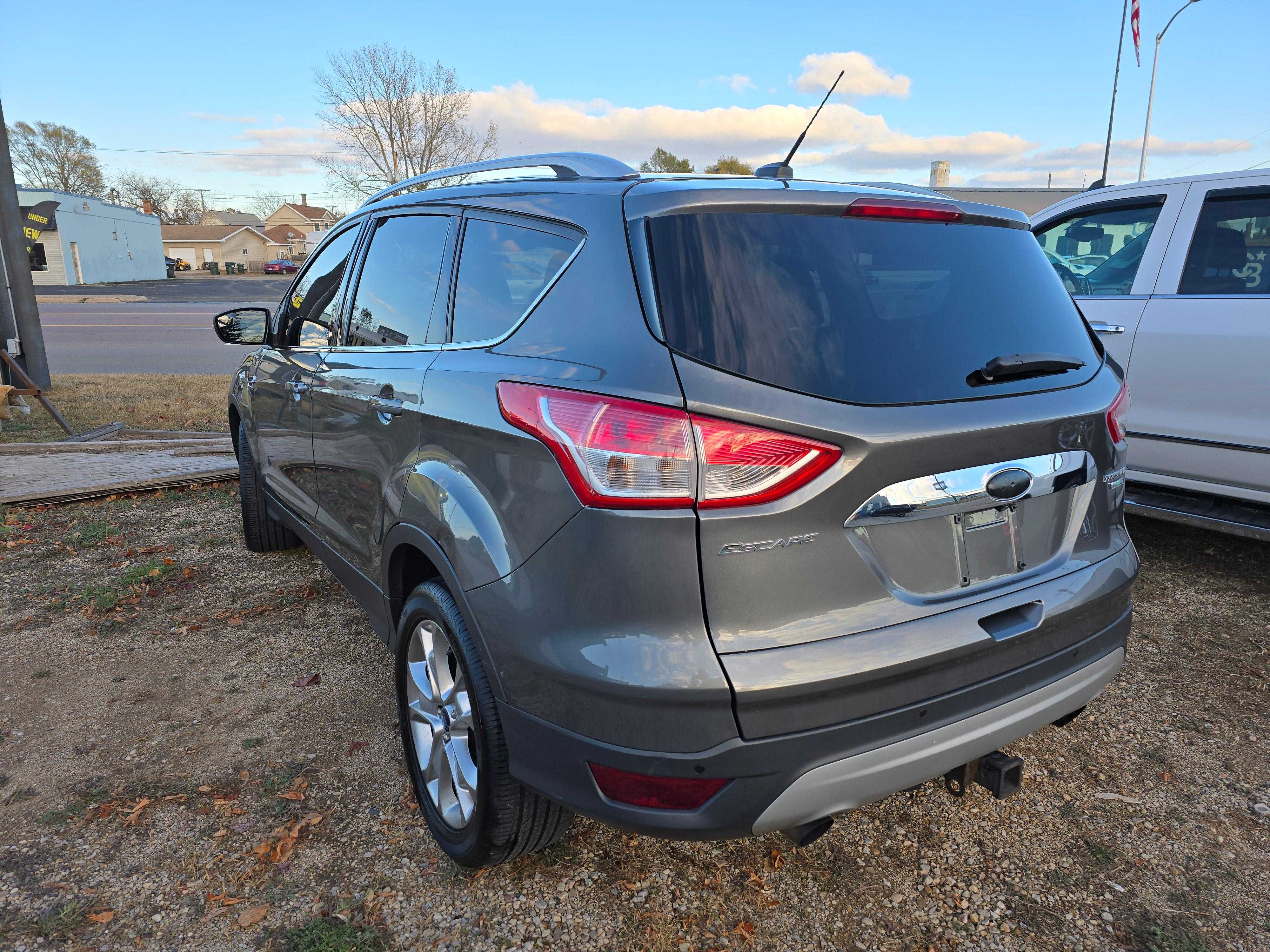 Ford Escape Image 10